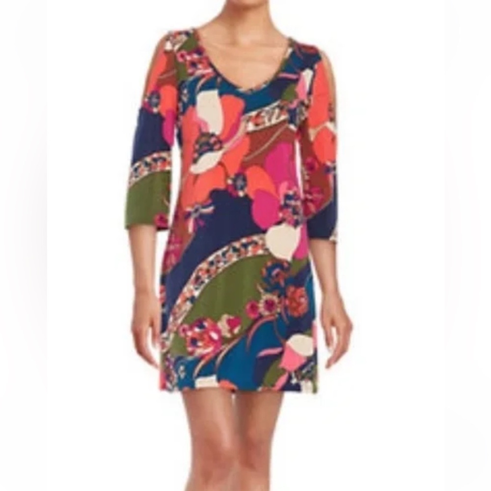 Trina By Trina Turk Ritzy Floral Shift Dress easy throw on summer dress
